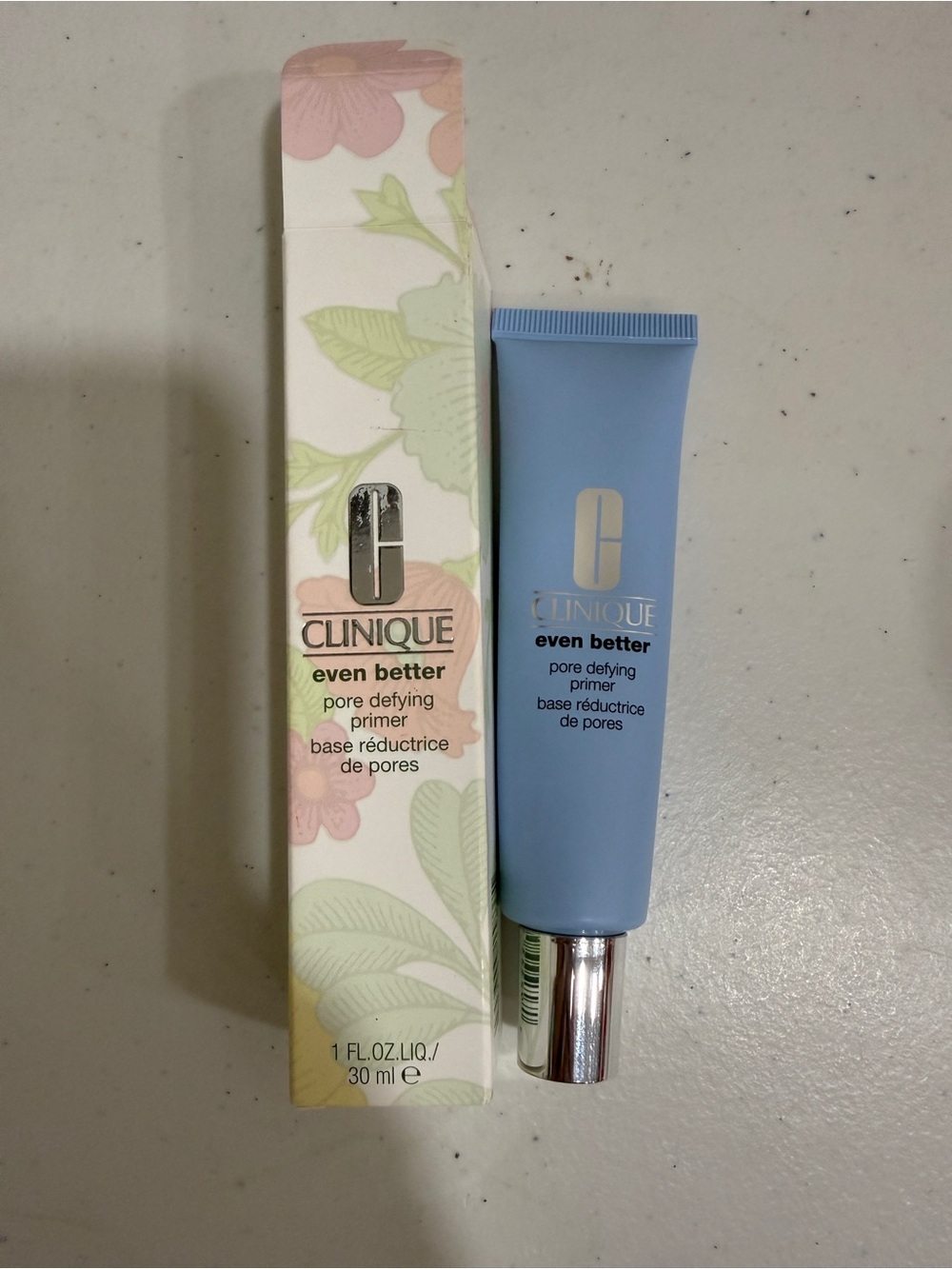 Clinique Even Better Pore Defying Primer -